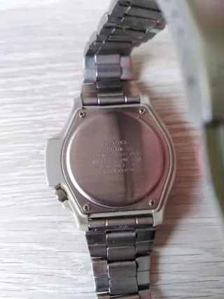 Reloj Casio MW-58