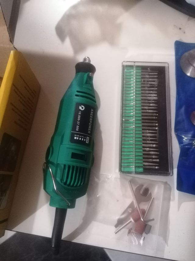 Micromotor con accesorios nuevo