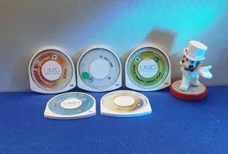 LOTE JUEGOS PSP PRO EVOLUTION FIFA STREET SIMS