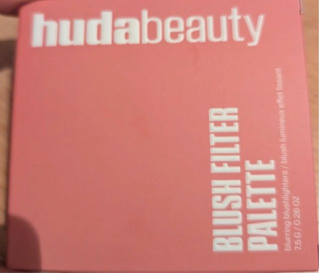 Huda Beauty Blush Filter Palette