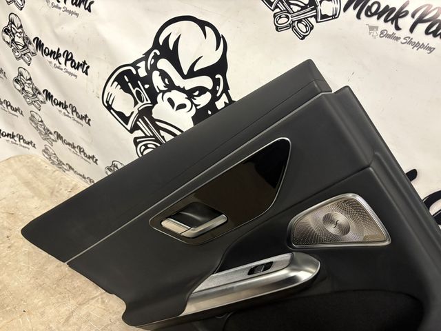 Panel puerta trasera izquierda MERCEDES E W214