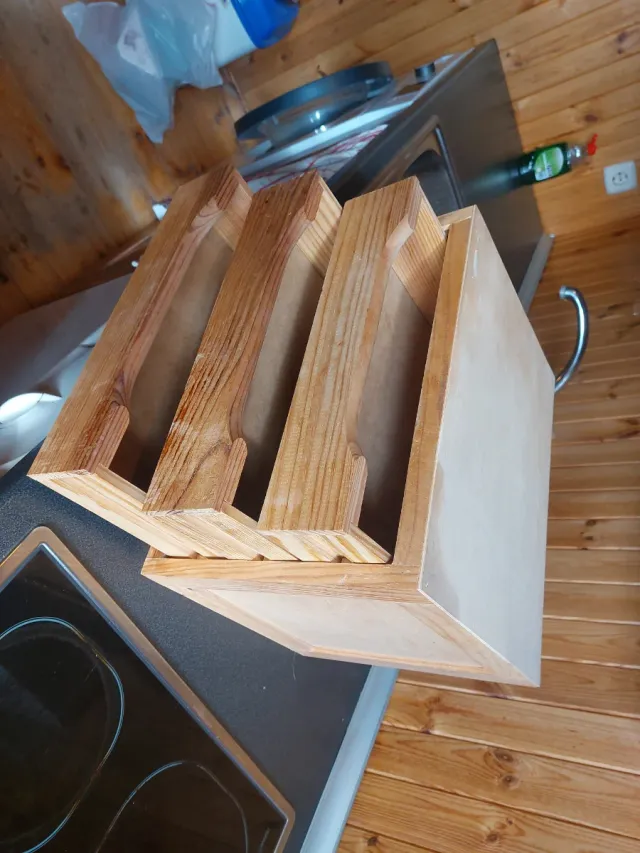Cajonera de madera para cocina