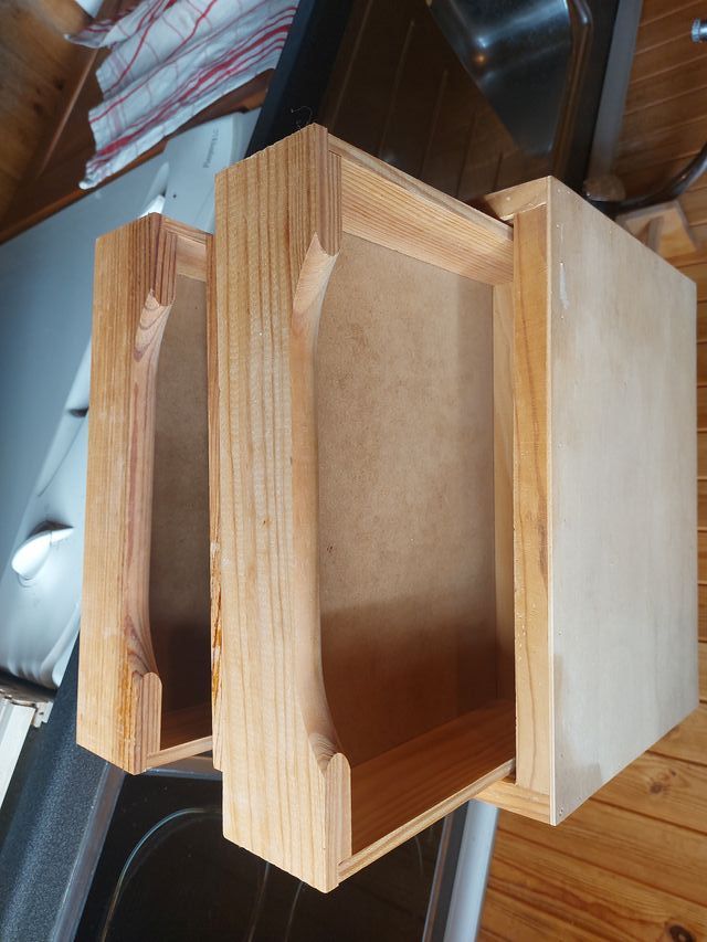 Cajonera de madera para cocina