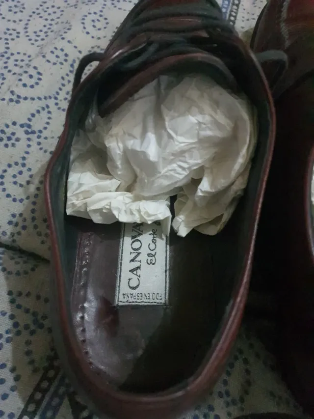 Zapatos de vestir de cuero marrón