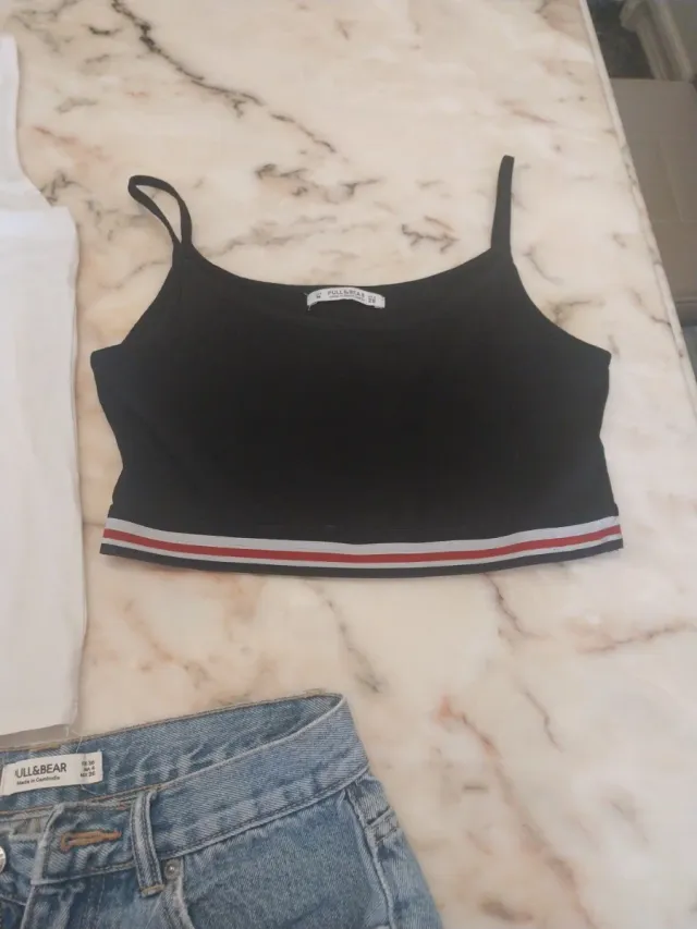 Lote Ropa Mujer: Top Negro y Short