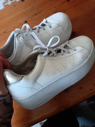 Bambas Victoria blancas y doradas