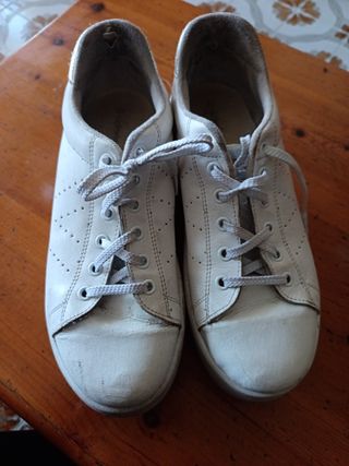 Bambas Victoria blancas y doradas