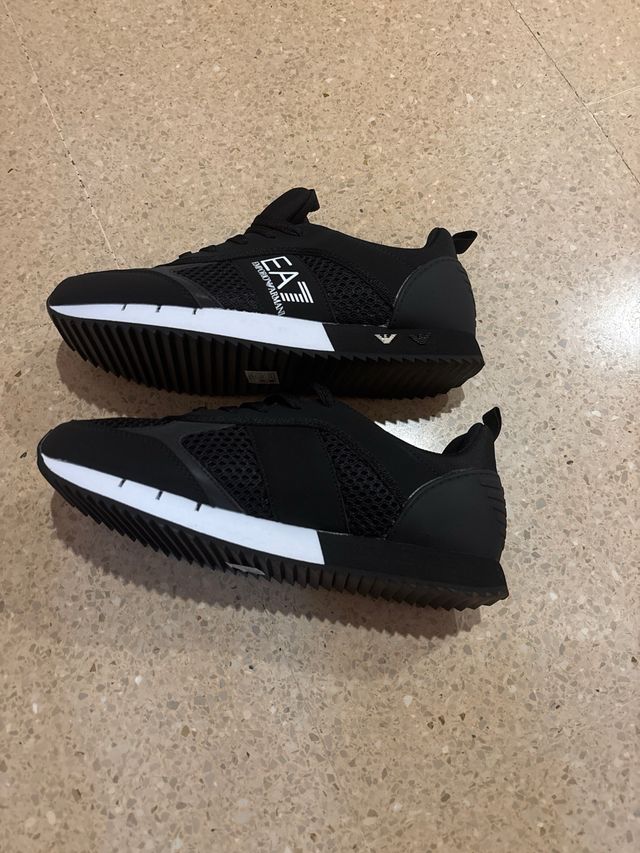 Zapatillas EA7 Negras y Blancas