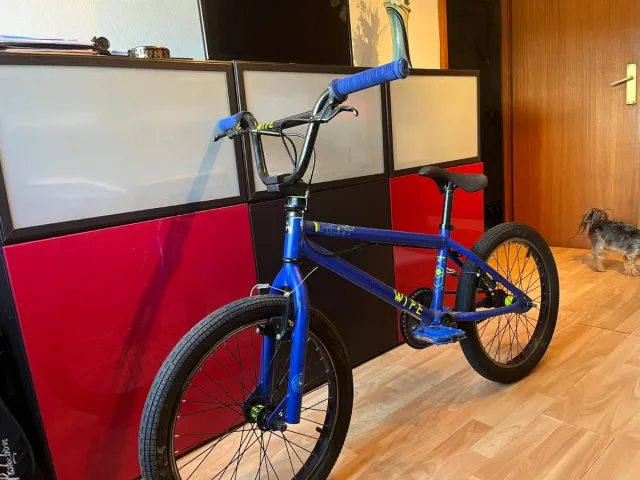 Bicicleta BMX Decathlon Azul