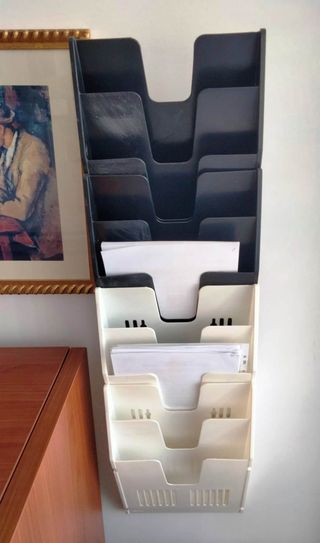 Porta stampati da parete in plastica