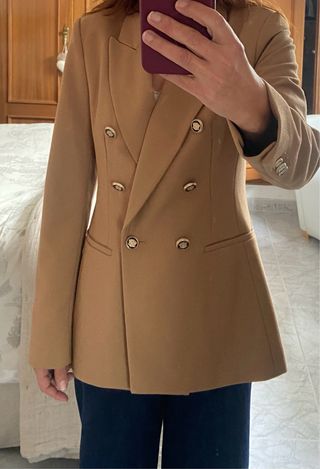 Blazer Zara Doble Botonadura Dorado