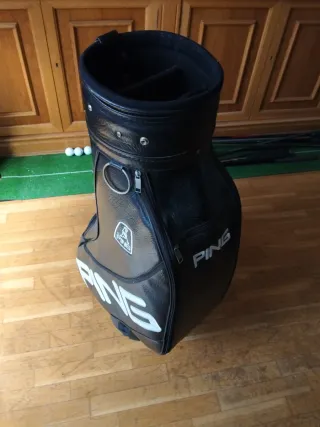 bolsa de golf en piel Ping impecable