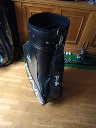 bolsa de golf en piel Ping impecable