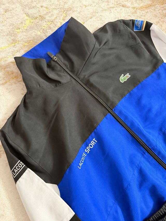 Conjunto Deportivo Lacoste Negro y Azul