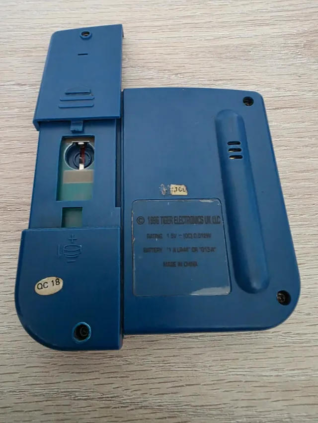 Consola Spiderman Tiger Electronics 1996