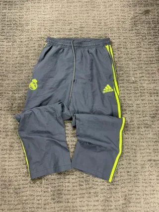 ¡¡OFERTA! Talla M Pantalón Adidas Real Madrid 2015