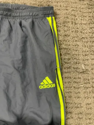 ¡¡OFERTA! Talla M Pantalón Adidas Real Madrid 2015