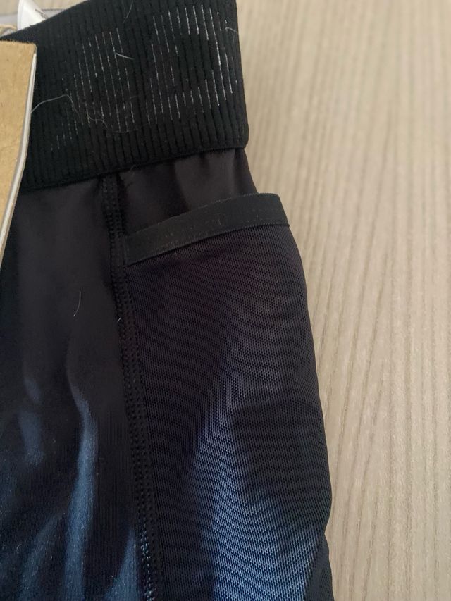 Pantalón corto Adidas negro