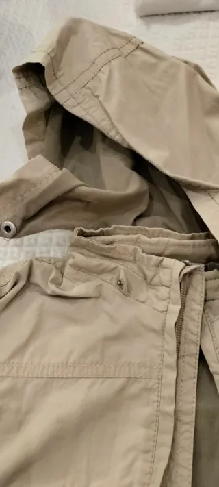 Giacca neonato beige con cappuccio