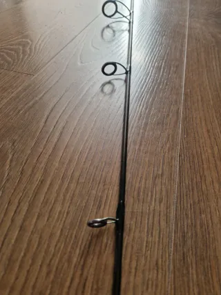 Caña de jigging ligero.