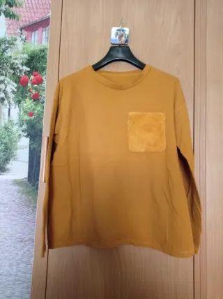 Camiseta manga larga con bolsillo