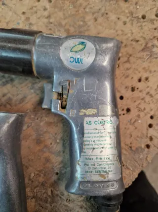 Taladros y atornilladores neumáticos reversibles