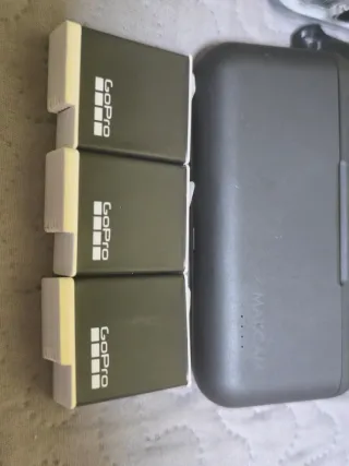 GoPro Hero 10 Black + Accessori