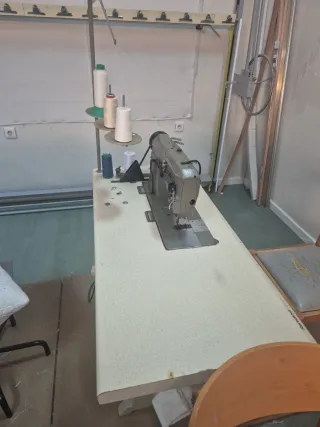 2 Máquinas de Coser Industriales