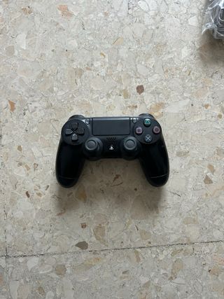 PS4 (PlayStation 4) Negra 500GB