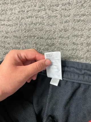 ¡¡OFERTA!! Talla M Pantalón Adidas Negro/Rojo