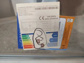 Ventana PVC doble cristal + Reja.