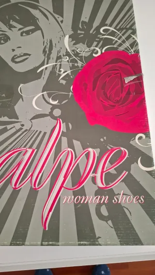 Botas de ante toupe con cuña