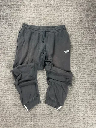¡¡OFERTA!! Talla XL Pantalón Adidas Gris