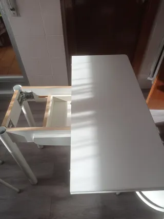 Mesa de cocina extensible blanca