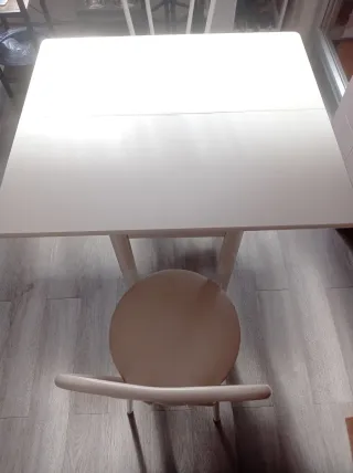 Mesa de cocina extensible blanca