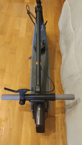 Patinete Eléctrico Segway Plegable + Casco