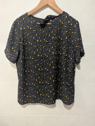 Blusa Estampada Leopardo Talla L