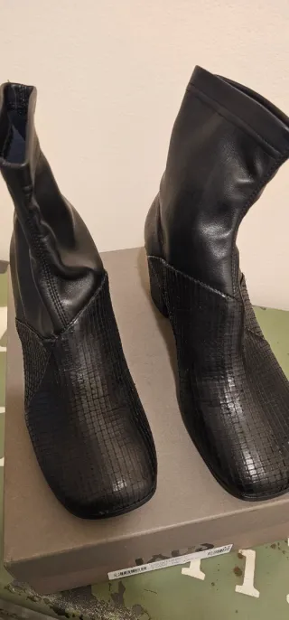 Tronchetti IXOS neri gambale elasticizzato