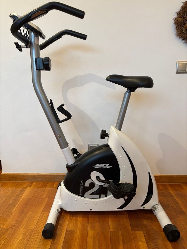 Bicicleta Estática BH Fitness