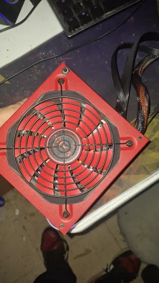 Fuente Mars Gaming Vulcano 750W Semimodular