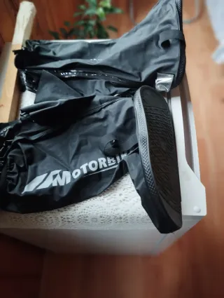 Lote motero en buen estado.