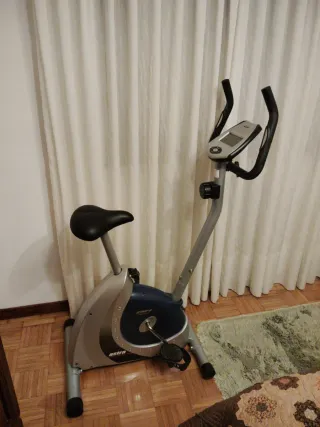 Bicicleta Estática BH Astra