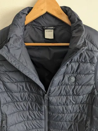 Chaleco azul marino acolchado Scalpers