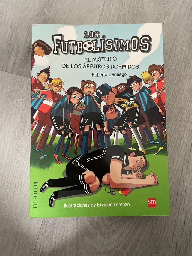 Los Futbolísimos 1: El misterio de los árbitros...