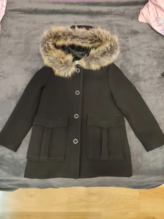 Abrigo Zara niña 8 años negro