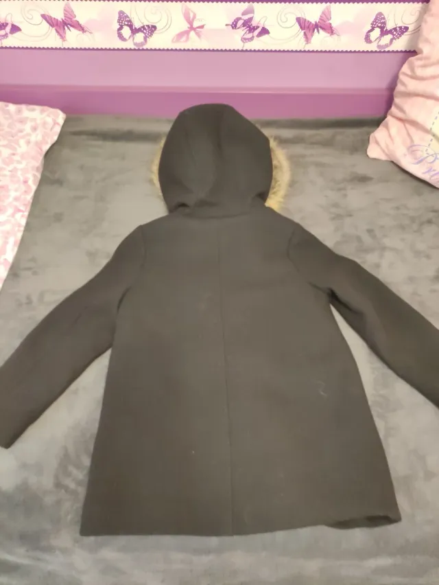 Abrigo Zara niña 8 años negro
