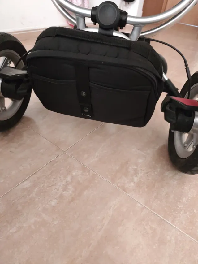 Carrinho de Bebê Quinny