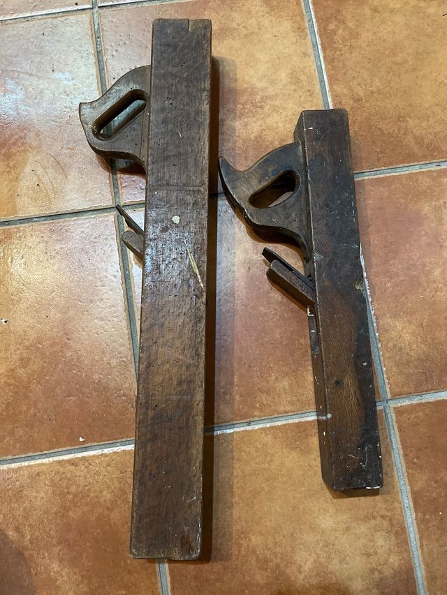 Cepillos de carpintero antiguos (2 unidades)