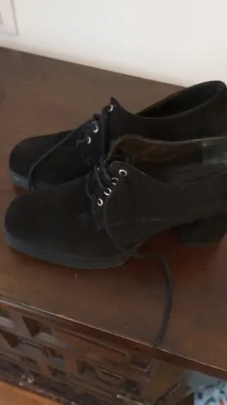 Zapatos de tacón con cordones y plataforma