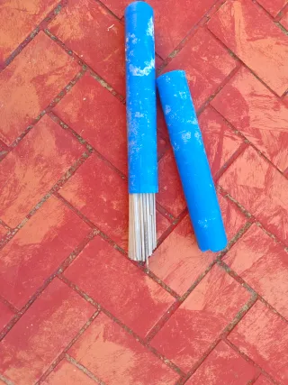 Soldador Lincoln Electric V140-S + Máscara+electod